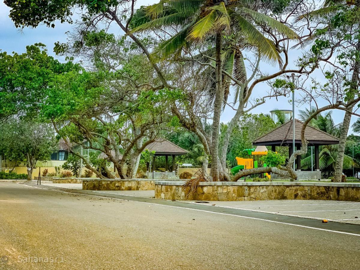 Sahana Sri Villa Bentota Exteriör bild